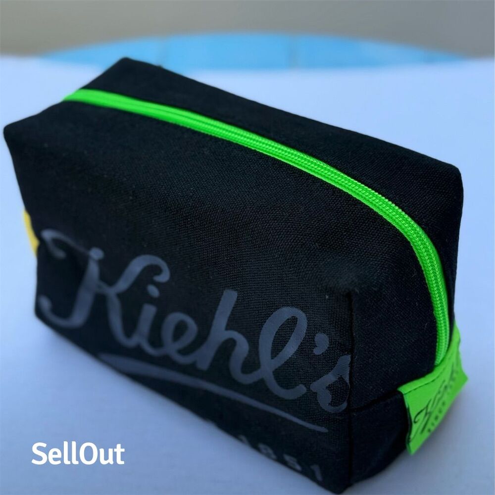 🤩SOLD eBay💸Black Travel Bag with Neon Green Zipper